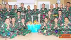 Citizen6, Lebanon: Sebelum persembahyangan dimulai, para prajurit TNI melantunkan Tri Sandya mengiringi persembahan sesajen. (Pengirim: Badarudin Bakri)