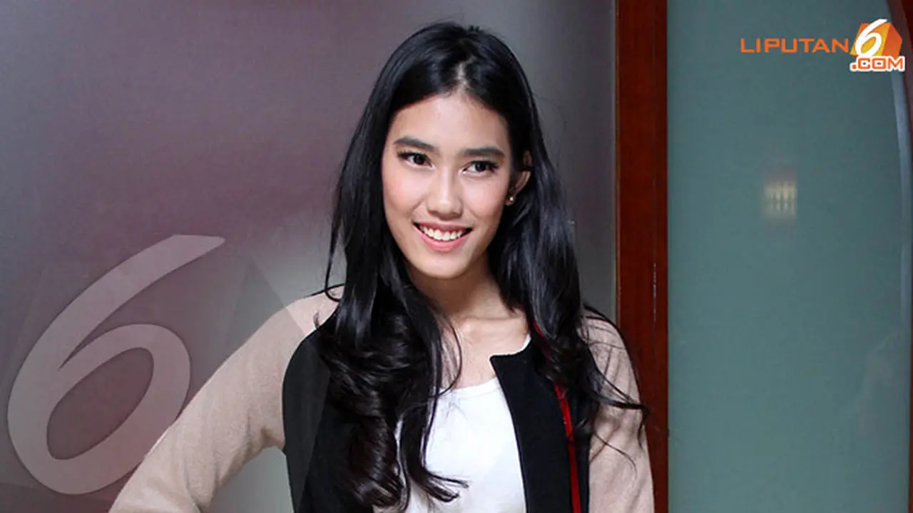 alika-131028c.jpg