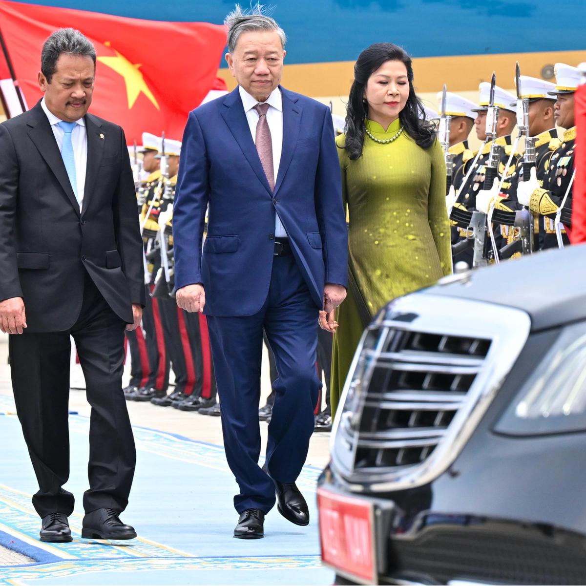 Sekretaris Jenderal Komite Sentral Partai Komunis Viet Nam (PKV), To Lam beserta istri Ngo Phu'o'ng Ly