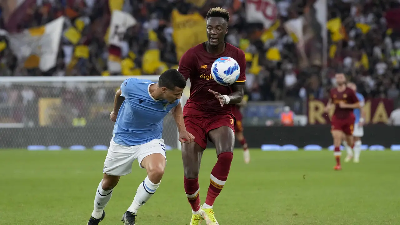 Drama Lima Gol, Lazio Kalahkan AS Roma