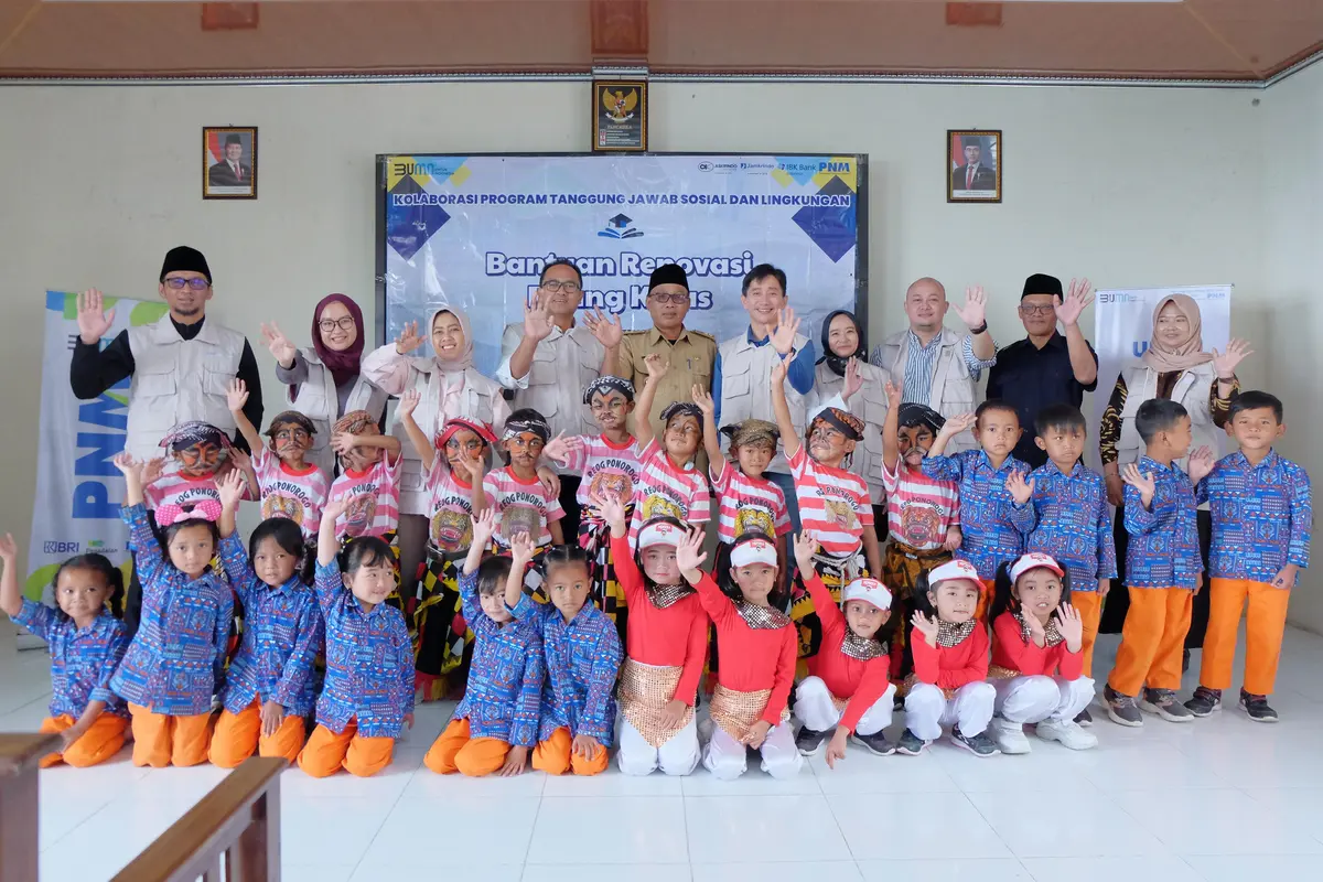 PNM bersama Jamkrindo, Askrindo, dan Bank IBK Indonesia renovasi TK.