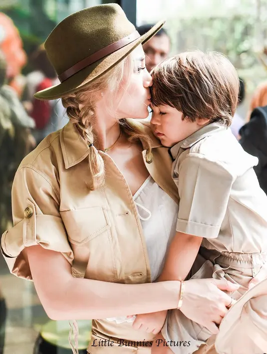 (Instagram/alexanderbarackel)