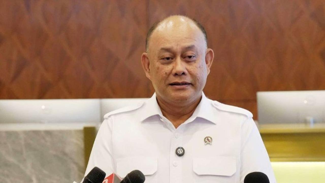 Kepala BGN Tegaskan Pengadaan Barang Terukur, Bantah Isu Laptop 32 Ribu Unit