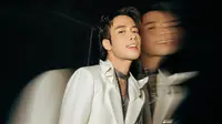 5 Potret Gaya Rambut Terbaru Vidi Aldiano, Bantah Pakai Wig (sumber: Isntagram/vidialdiano)