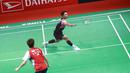 Dengan kemenangan di semifinal Indonesia Masters 2023, Jonatan kini unggul 6-4 dalam rekor pertemuan melawan Shi Yu Qi. (Bola.com/M Iqbal Ichsan)