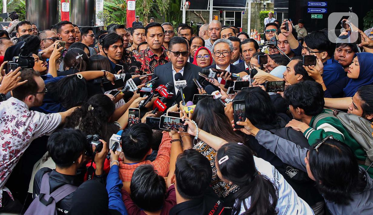 Hasto Kristiyanto juga mengatakan kepada sejumlah pewarta bahwa dirinya akan memberikan keterangan sebaik-baiknya. (Liputan6.com/Angga Yuniar)