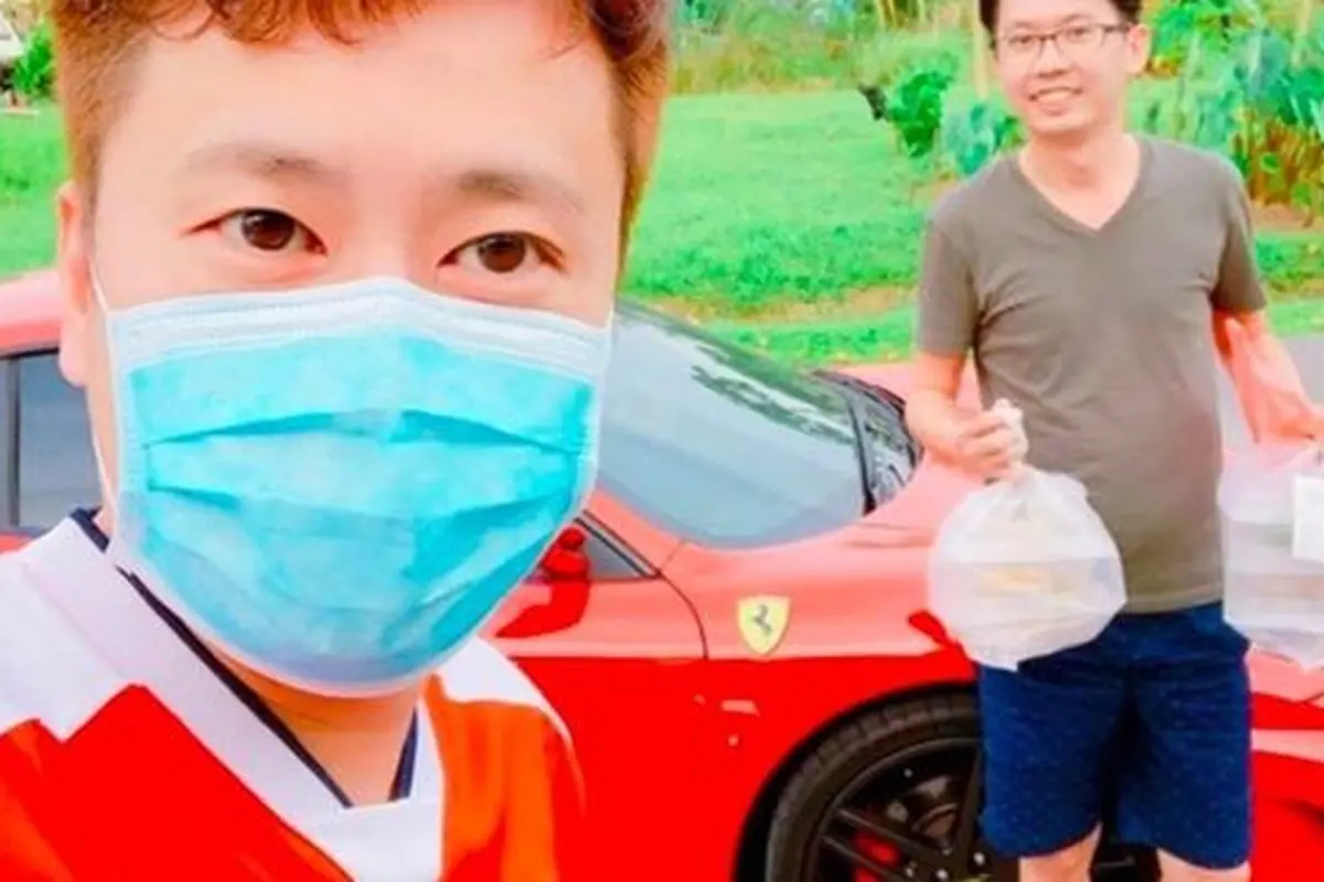 Ferrari dipakai mengantar makanan