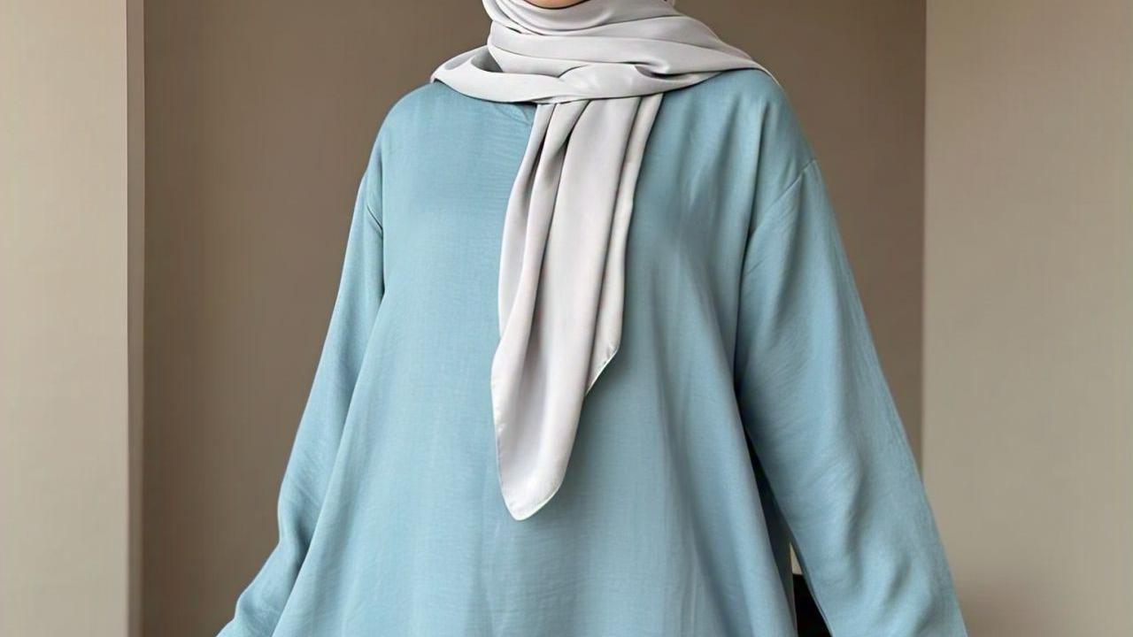 7 Model Tunik Simple Tapi Mewah Terbaru 2025, Cocok untuk Berbagai Acara