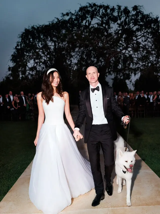 Brian Armstrong dan Angela Meng (X/@brian_armstrong)