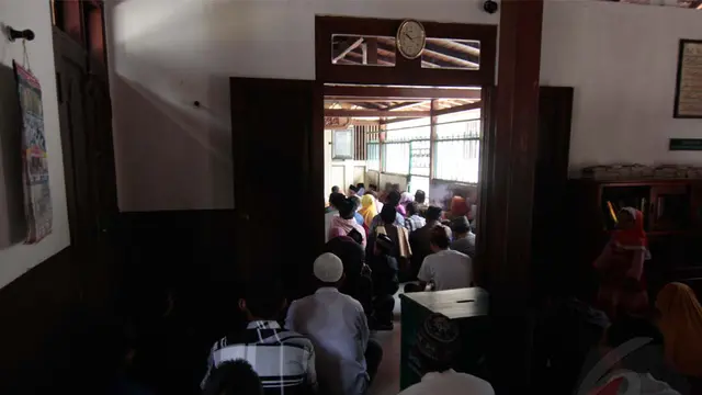 Mengintip 'Benda Peninggalan' di Masjid Walisongo