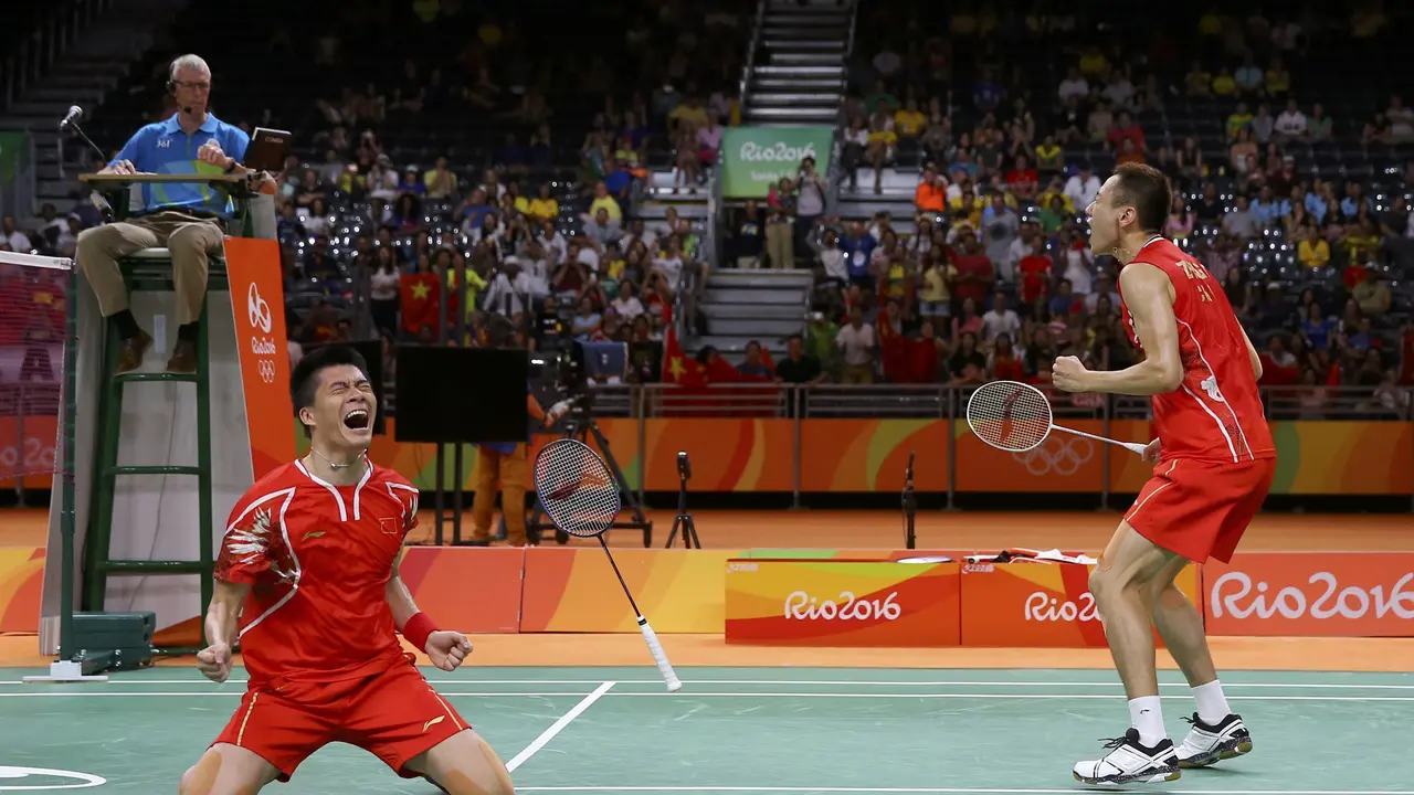 Ganda putra Tiongkok Fu Haifeng/Zhang Nan
