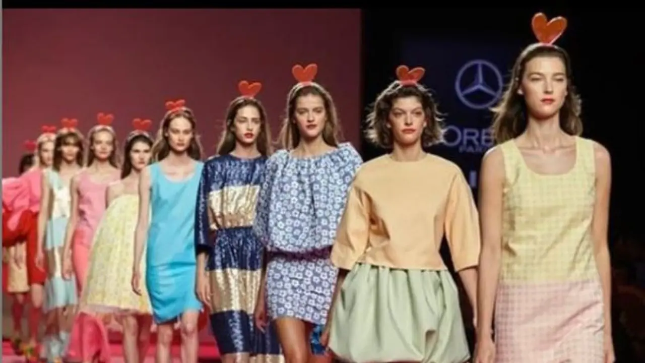 Koleksi Jason Wu Siap Buka New York Fashion Week 2021