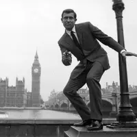 George Lazenby sebagai James Bond. Foto: via thestar.com