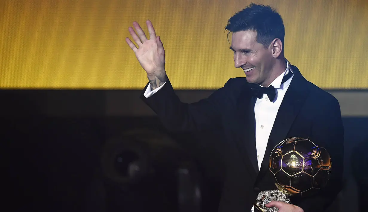 Peraih Ballon d'Or 2015, Lionel Messi, berada pada posisi kedua dengan total kekayaan sebesar 81,4 juta dolar AS. (AFP/Olivier Morin)