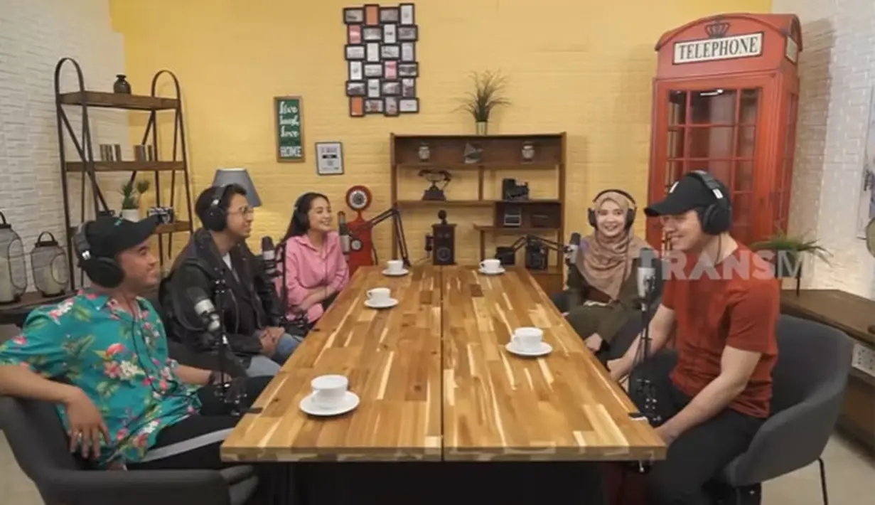 Zaskia Sungkar dan Irwansyah (Youtube/TRANS7 OFFICIAL)