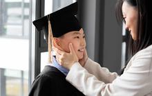 8 Rekomendasi Outfit Orang Tua untuk Datang ke Wisuda Anak TK, Tampil Sempurna Rayakan Kelulusan Si Kecil