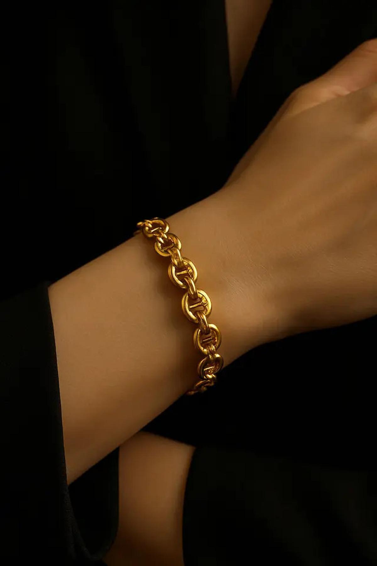 7 Model Gelang Rantai 10 Gram di 2025, Pilihan Menarik dengan Desain yang Beragam