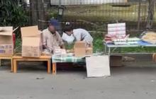 Temani Kakek Jualan Gulali dan Jajan, Respons Polos Anak Kecil Ini saat Dagangannya Diborong Curi Perhatian