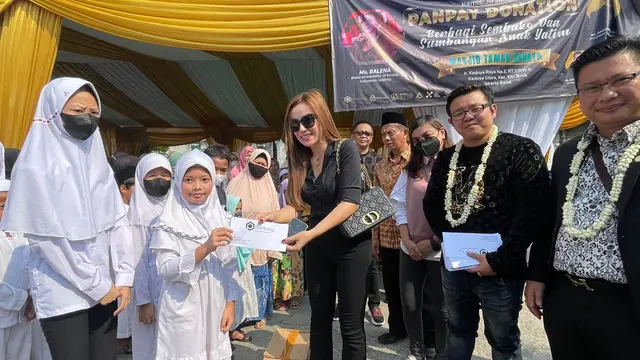 Balena baru saja dinobatkan sebagai Brand Ambassador dari sebuah perusahaan franchise mini market bernama 020 SmartStore dan Franchise Cafe bernama 020 Cafe dari perusahaan Panpay Holdings Sdn. Bhd, Malaysia.