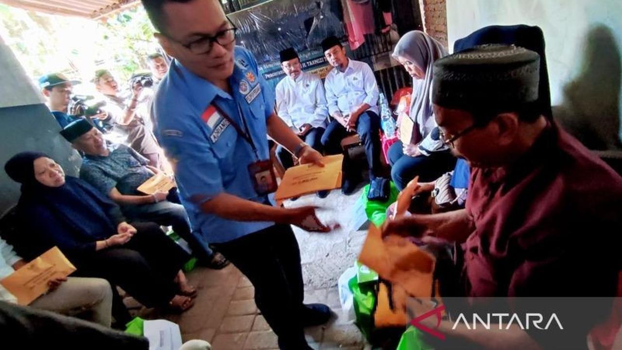 Ayah Korban Pembakaran DPRD Makassar Curhat ke Mensos: Budi Satpol PP Merangkap Ojol, Kini Kritis