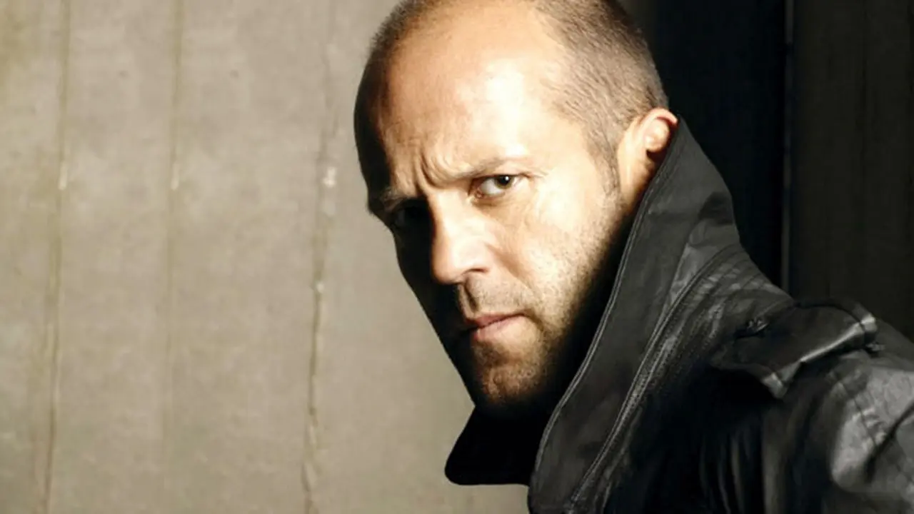 jason-statham-131022b.jpg