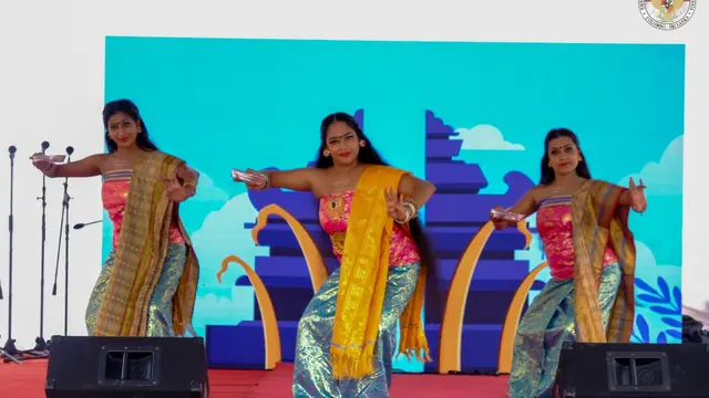Kegiatan bazar amal yang diadakan oleh KBRI Kolombo untuk menggalang dana bagi ekonomi Sri Lanka. (Dok: Kemlu RI)
