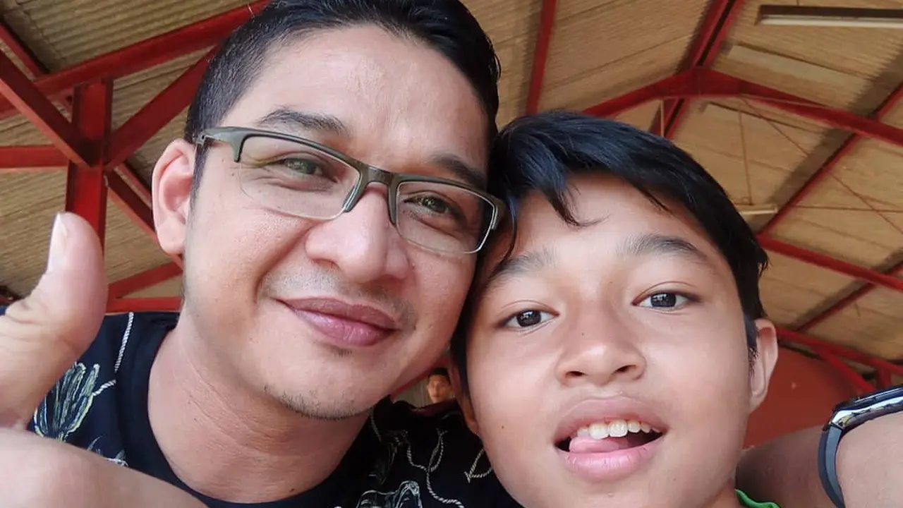 Anak Pasha Ungu nyanyikan lagu Cinta Dalam Hati