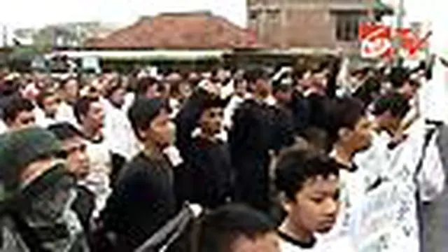 Protes Sidang Baasyir, Ratusan Orang Gelar Demo