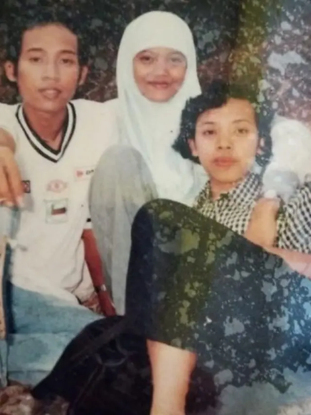 9 Potret Jadul Selebriti Saat di Bangku Kuliah, Ada yang Jadi Bidadari Kampus