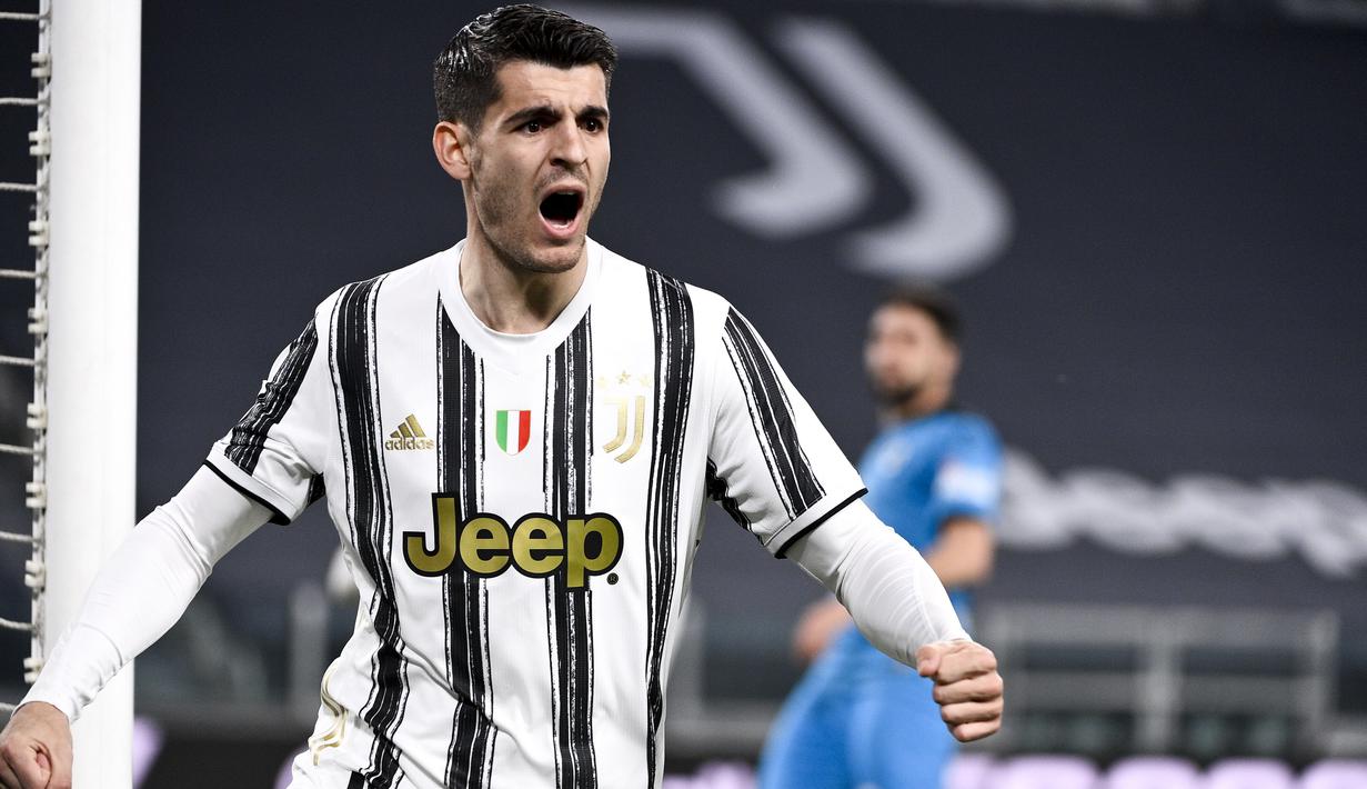 Striker Juventus, Alvaro Morata, melakukan selebrasi usai mencetak gol ke gawang Spezia pada laga Liga Italia di Stadion Allianz, Selasa (2/3/2021). Juventus menang telak 3-0. (Marco Alpozzi/LaPresse via AP)