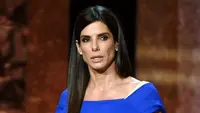 Sandra Bullock dihantui pria penguntit yang terus masuk ke dalam kediamannya, membuat hidupnya merasa tak aman (AP Photo)
