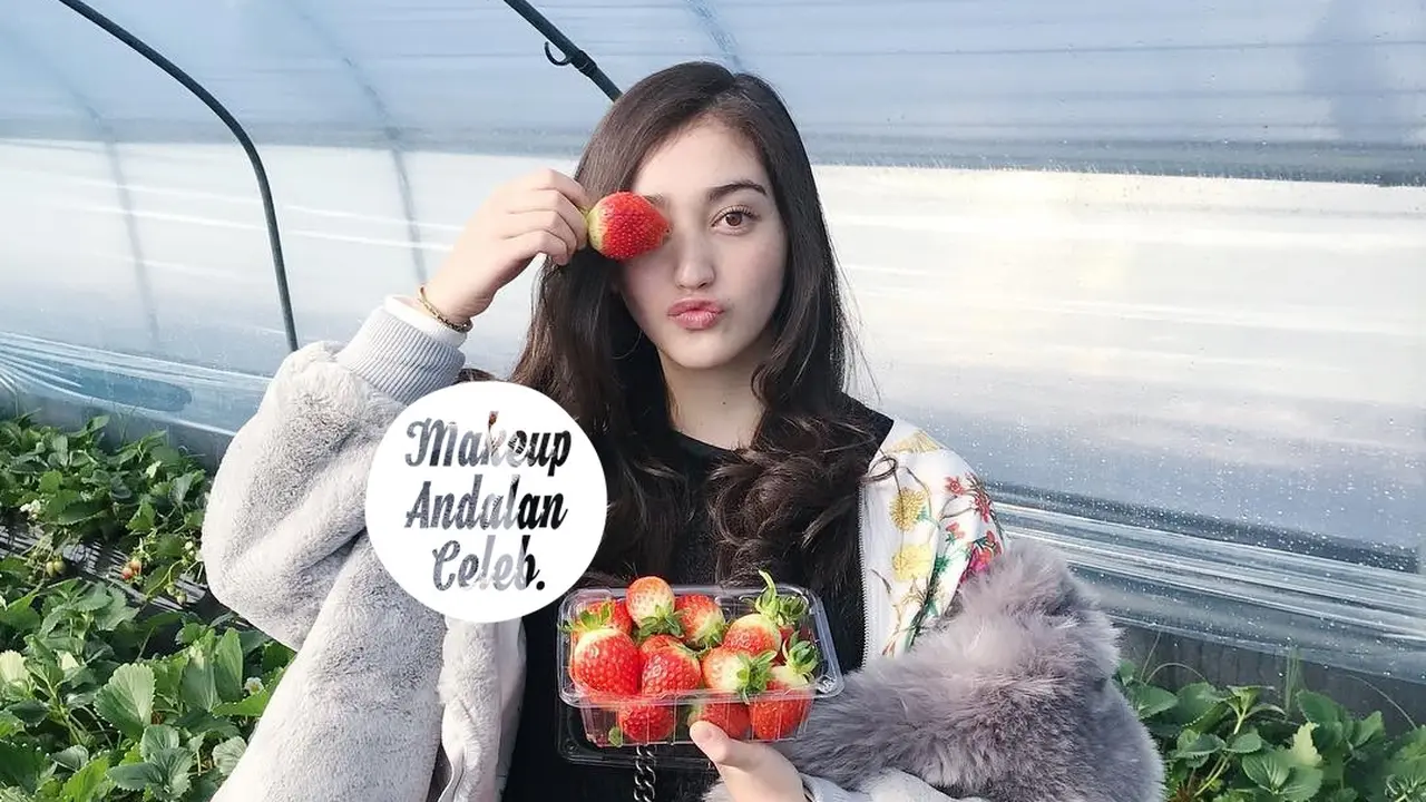 [Bintang] Makeup Andalan Seleb: Tinggalkan Sinetron Anak Langit, Intip Makeup Flawless Favorit Ranty Maria yang Semulus Perempuan Korea