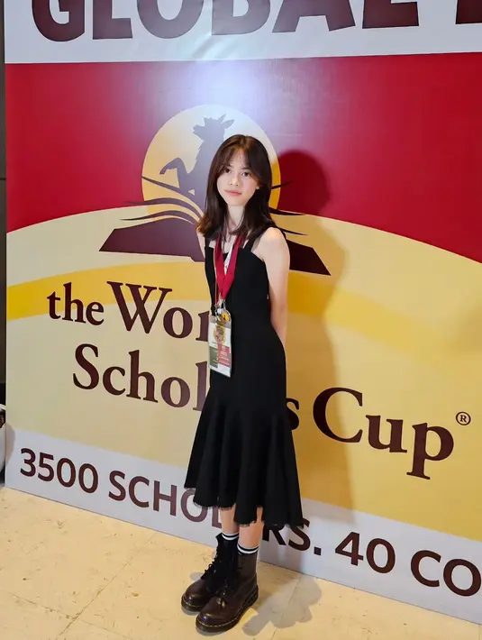 Potret Wulan Guritno dan buah hatinya (Sumber: Instagram/wulanguritno)