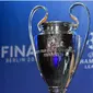 Trofi Liga Champions dipajang (AFP)