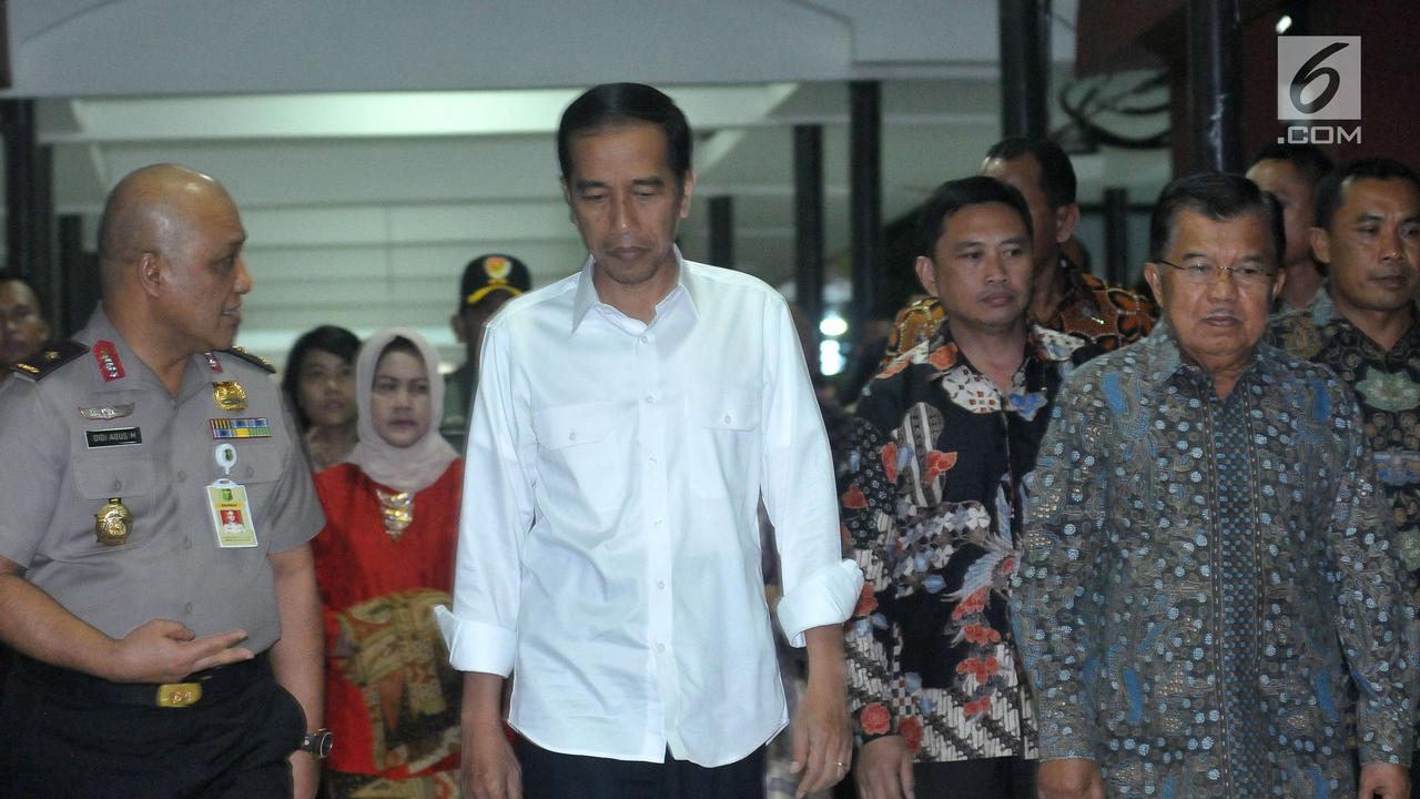 Pesan Jokowi Ketika Sambangi Lokasi Bom Kampung Melayu