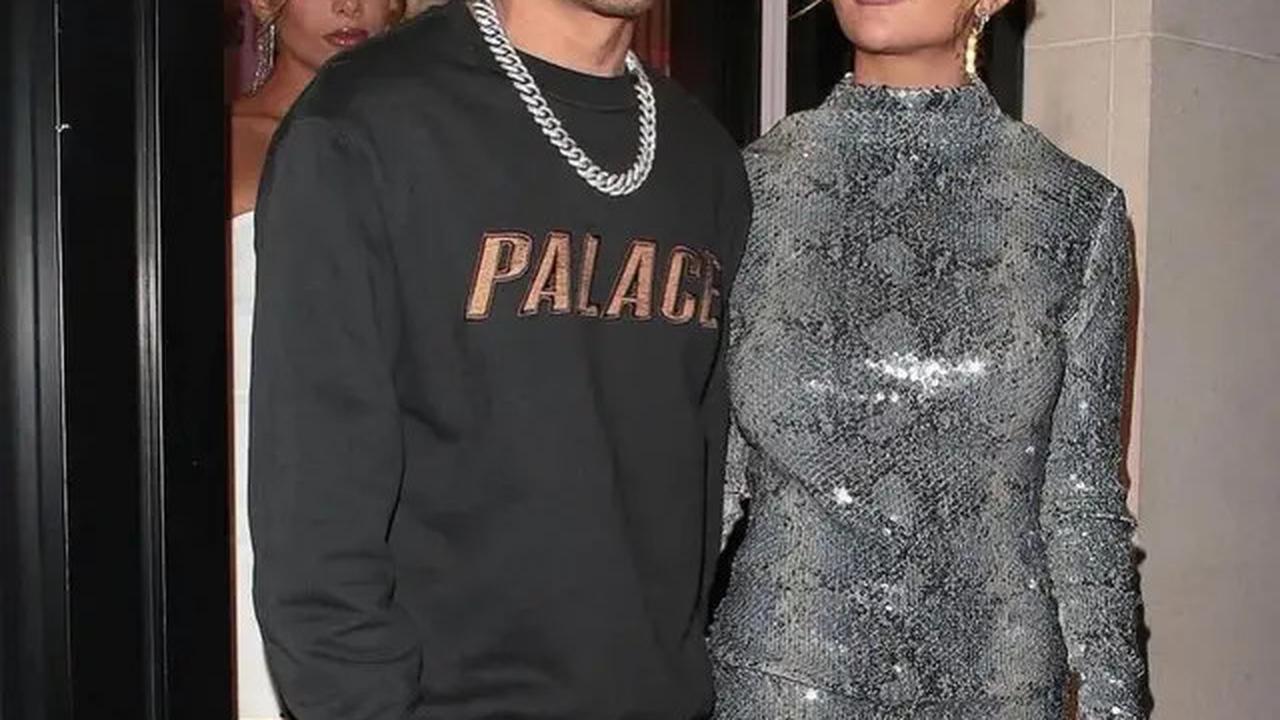8 Tampilan Girly Kate Cassidy Perempuan yang Dekat dengan Liam Payne Sebelum Meninggal