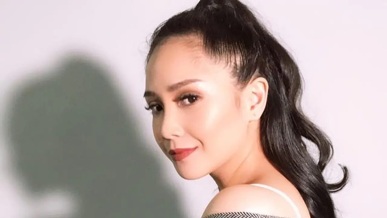 Cantiknya Nagita Slavina dengan Berbagai Gaya Rambut