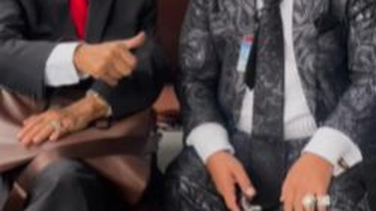 Gaji Pertama Hotman Paris Untuk Bayar Kontrakan