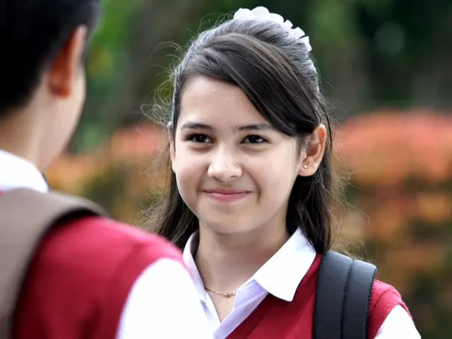 Para Pemain Dari Jendela Smp Tak Kesulitan Syuting Sambil Sekolah Online News Entertainment Fimela Com