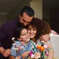 Ciptakan momen indah, berkesan, sekaligus mempererat hubungan dengan pasangan di hari Valentine yang penuh cinta ini dengan LEGO® Botanicals. (Sumber: The LEGO Group).