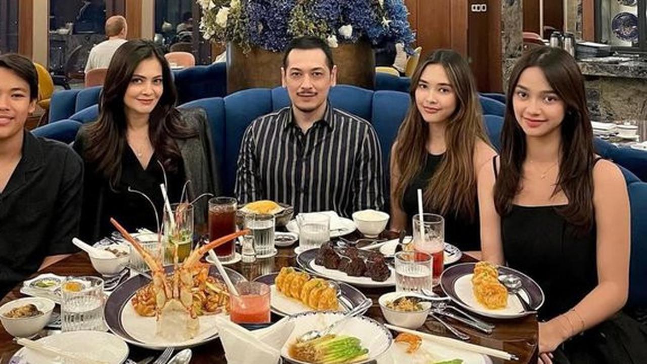 Momen Cut Tari dan Richard Kevin Makan Malam Bersama dengan Anak Jadi Sorotan