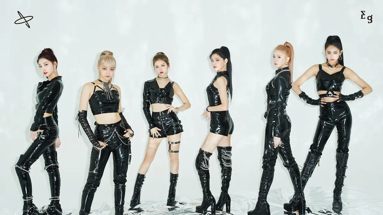Everglow (Yuehua Entertainment via Soompi)
