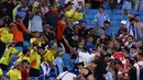 Di sisi lain, terjadi keributan usai laga Uruguay vs Kolombia yang melibatkan pemain. (Tim Nwachukwu / GETTY IMAGES NORTH AMERICA / Getty Images via AFP)