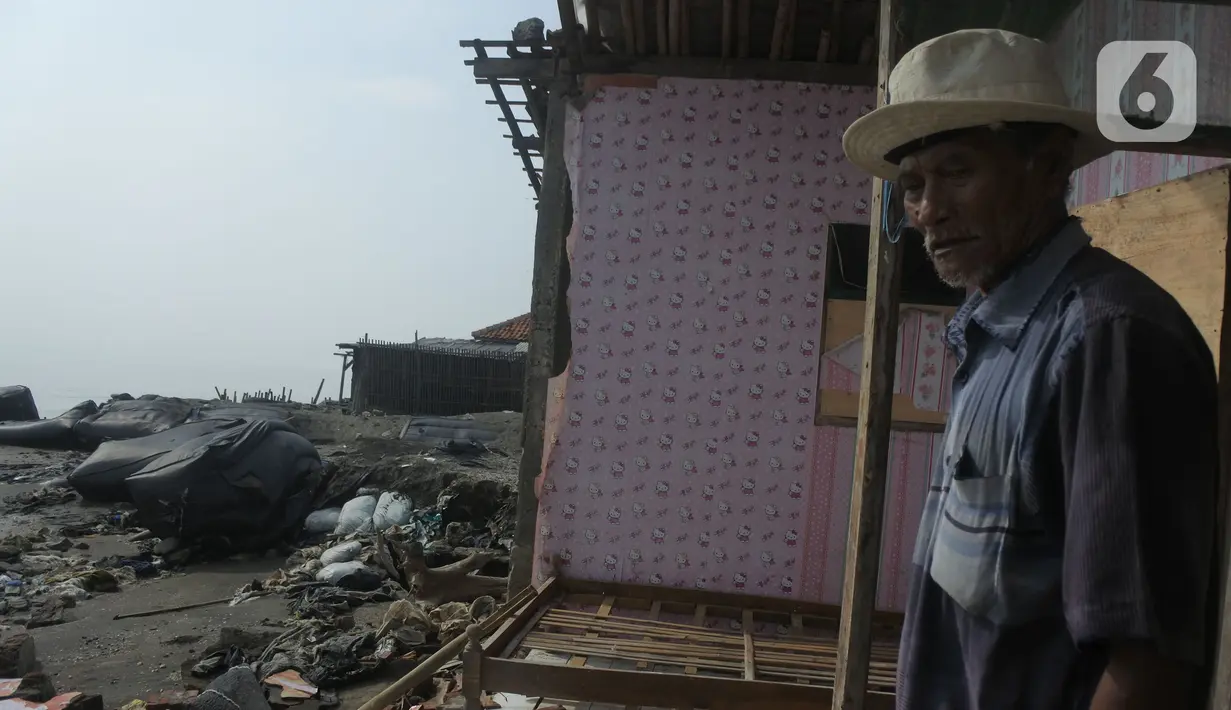 Ia mengalami langsung dampak perubahan lingkungan di sekitar tempat tinggalnya. (merdeka.com/Imam Buhori)