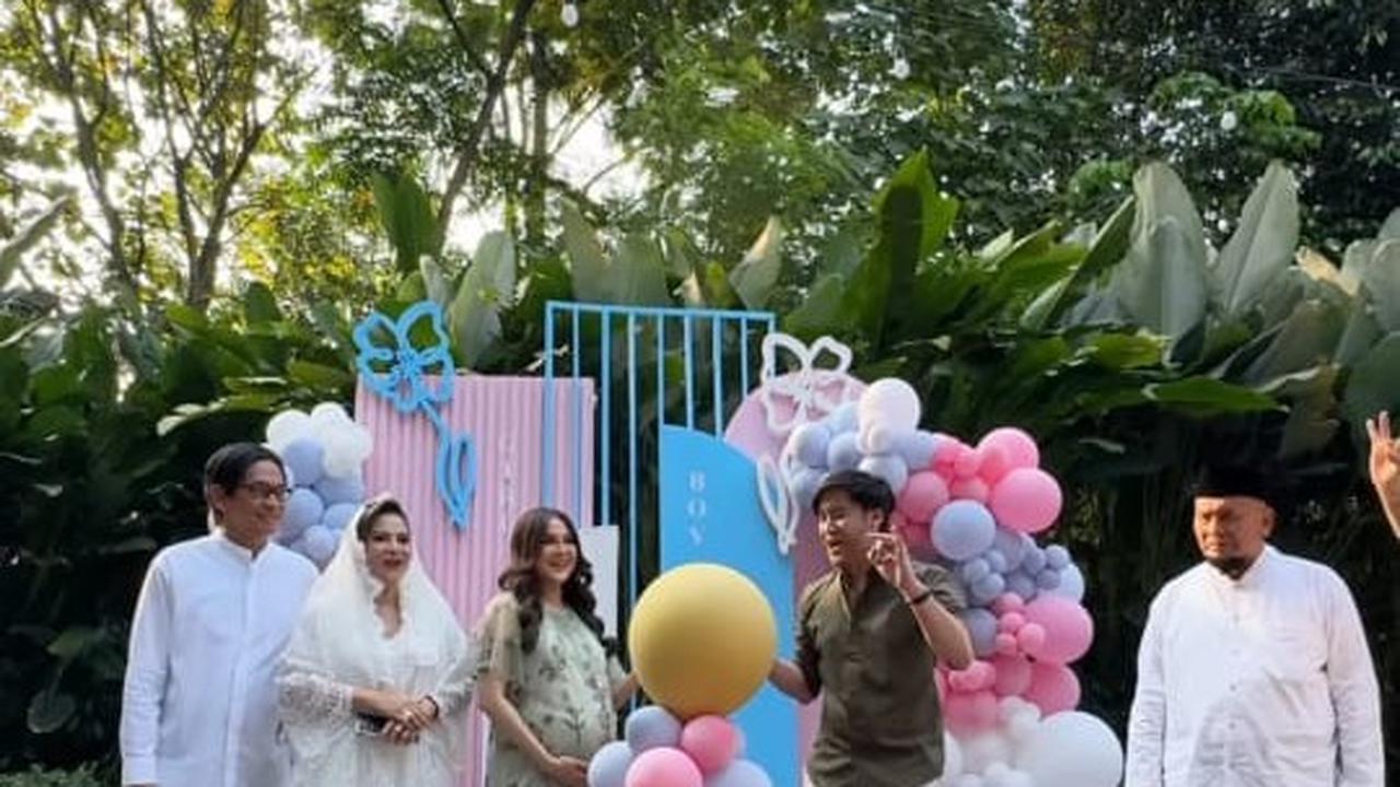 Potret Gender Reveal Vicy Melanie