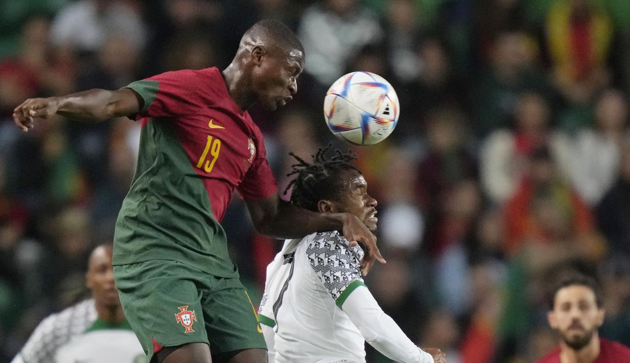 Pertandingan ini jadi kesempatan penting untuk kedua tim memanaskan mesin sebelum memasuki turnamen Piala Dunia 2022. (AP/Armando Franca)