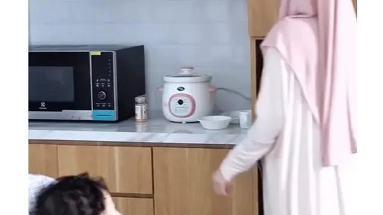 7 Potret Dapur di Rumah Larissa Chou dan Ikram Rosadi, Usung Desain Minimalis