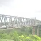 Dalam kurun waktu satu bulan, aksi bunuh diri di Jembatan Liliba mencapai dua atau tiga kali. (Liputan6.com/Ola Keda)