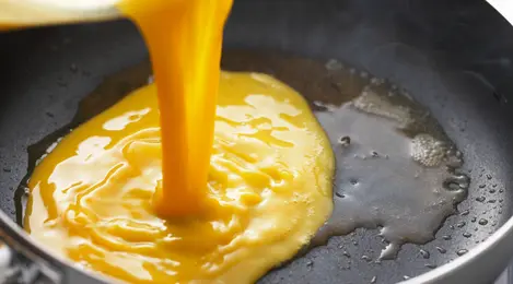 Tips Membuat Telur Dadar Tebal dan Lembut dengan Tepung Maizena - Lifestyle  Fimela.com