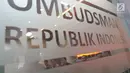 Waketum AFPI Sunu Widyatmoko, Direktur Pengawasan Fintech P2P Lending OJK Hendrikus Passagi, Anggota Ombudsman Dadan Suparjo dan Ketua Satgas Waspada Investasi OJK Tongam L Tobing saat jumpa pers di Jakarta, Jumat (8/3). (Liputan6.com/Angga Yuniar)